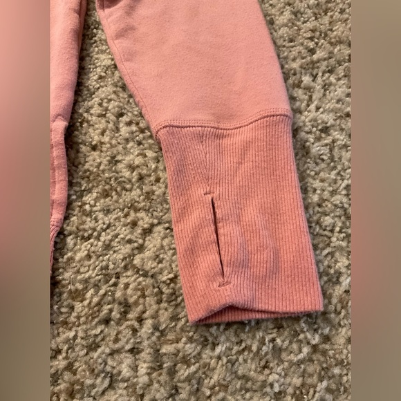 ATHLETA CREW NECK SWEATSHIRT - Picture 4 of 7